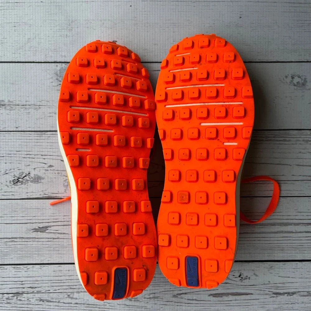Nike waffle one